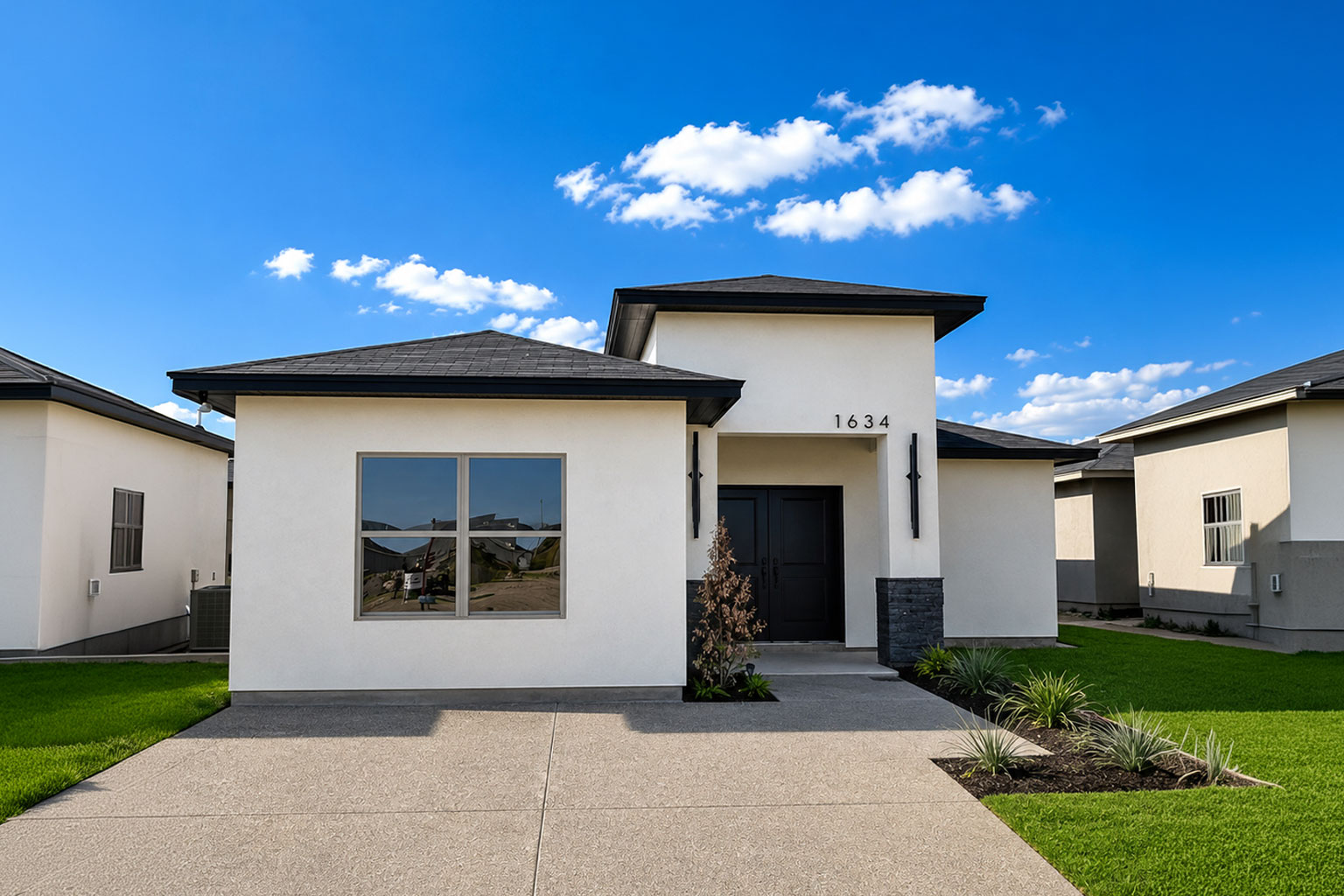 1634 Curriculum Court Murcia move-in ready home in Santa Elena, Laredo, Texas